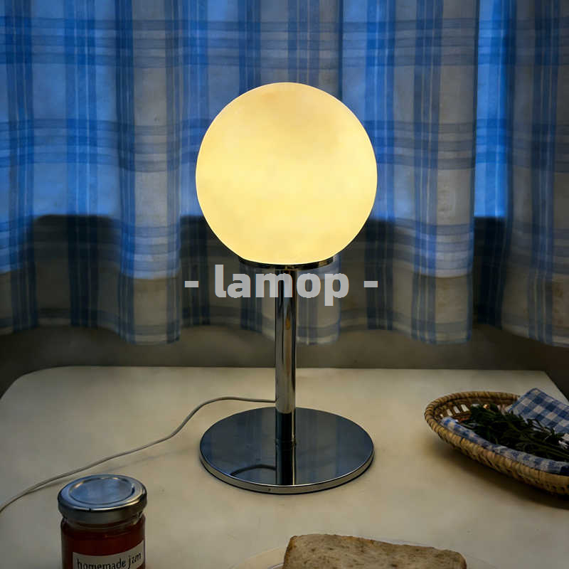 Lampada da Tavolo a Globo Crom - Desk Lamp recensione e prezzo